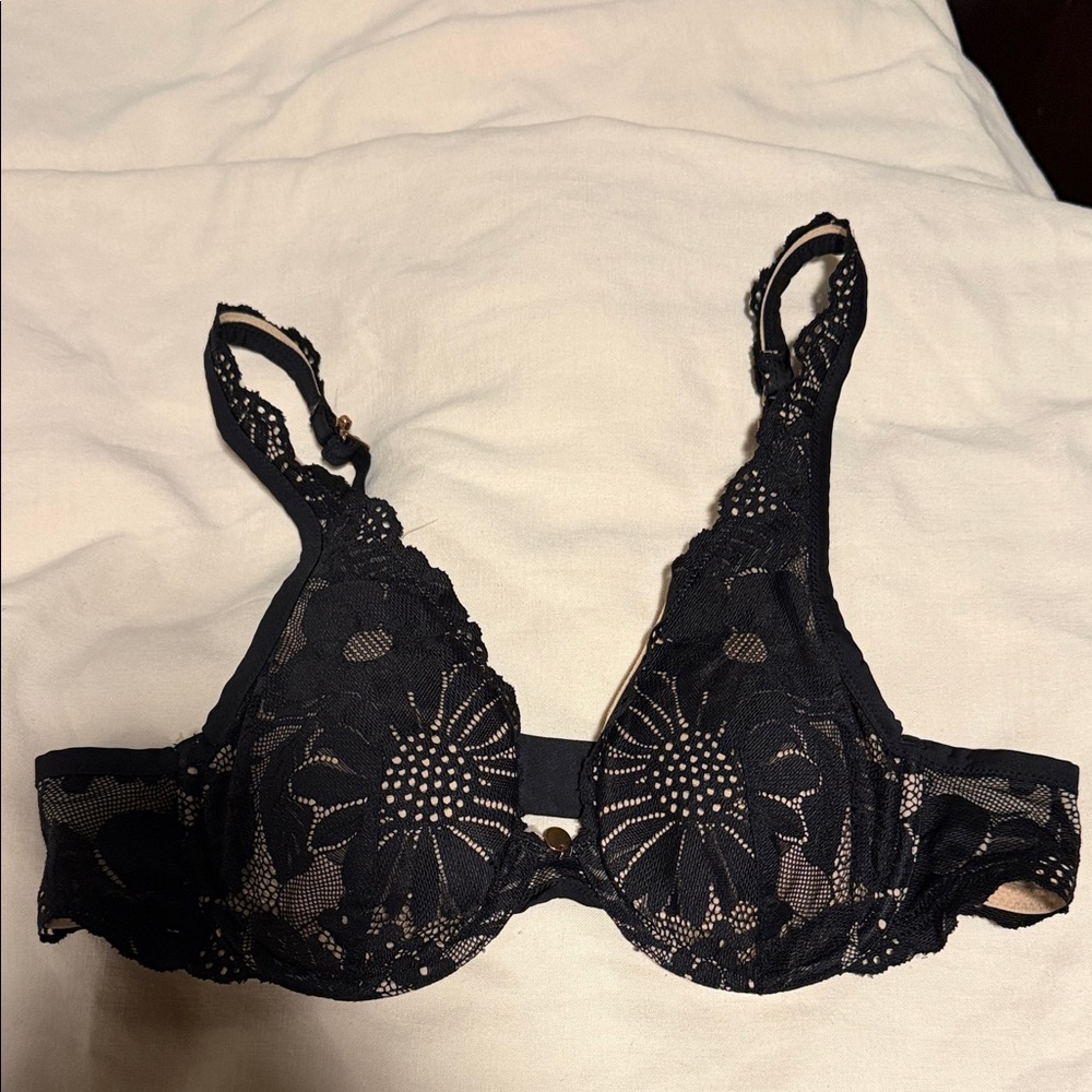 Aerie Black Floral Lace Bra